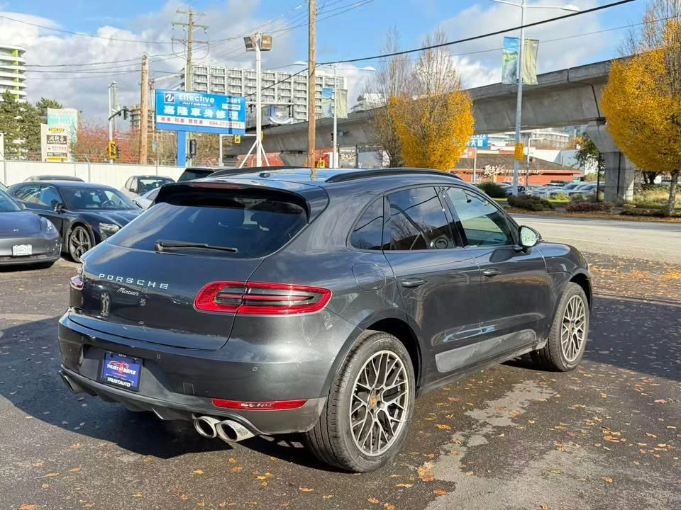 2018 Porsche Macan - Image 2 of 19