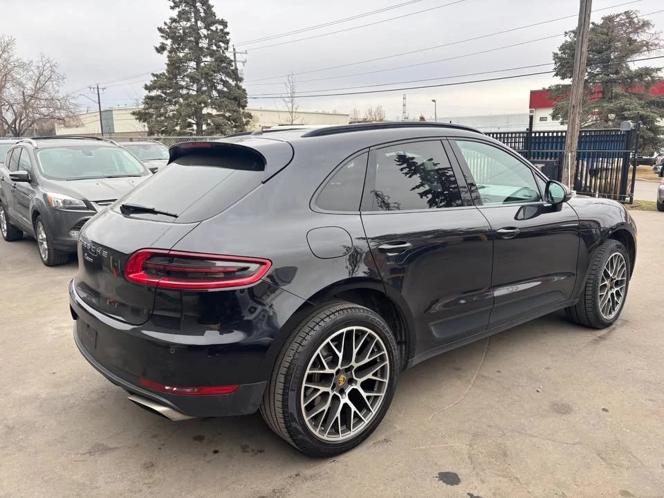 2018 Porsche Macan - Image 4 of 9
