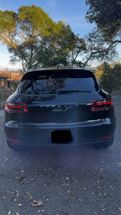 2018 Porsche Macan - Image 10 of 10