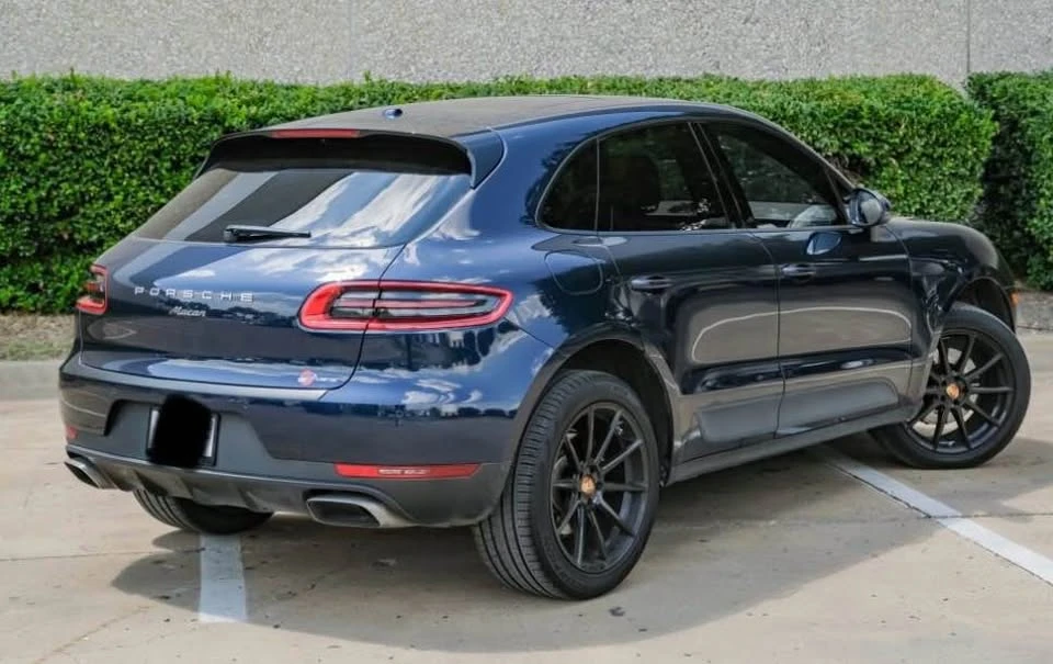 2018 Porsche Macan - Image 4 of 12