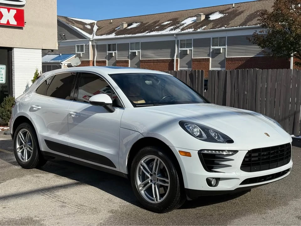 2018 Porsche Macan - Image 4 of 18