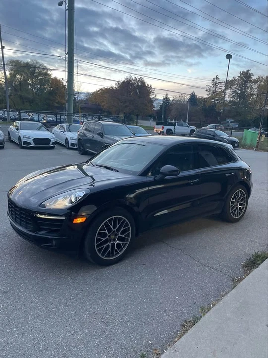 2018 Porsche Macan - Image 7 of 10