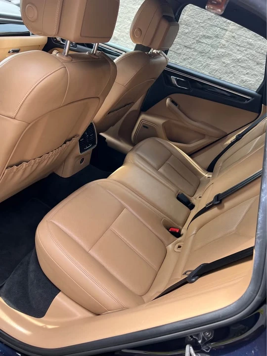 2018 Porsche Macan - Image 8 of 12