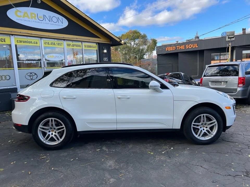 2018 Porsche Macan - Image 7 of 20