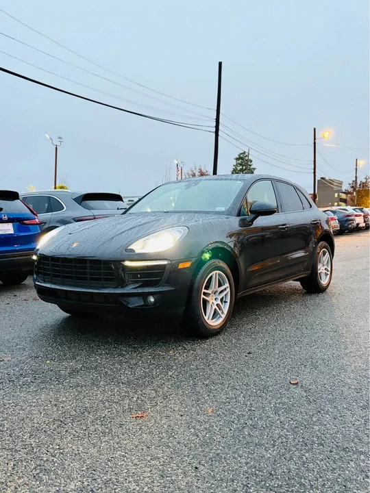 2018 Porsche Macan - Image 2 of 14
