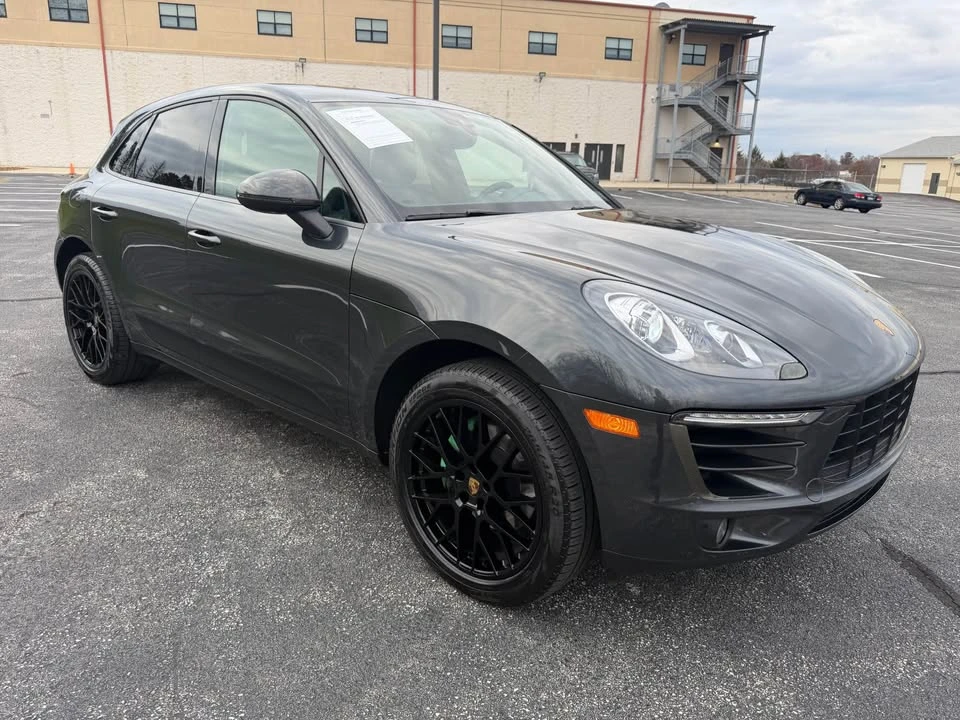 2018 Porsche Macan - Image 5 of 18