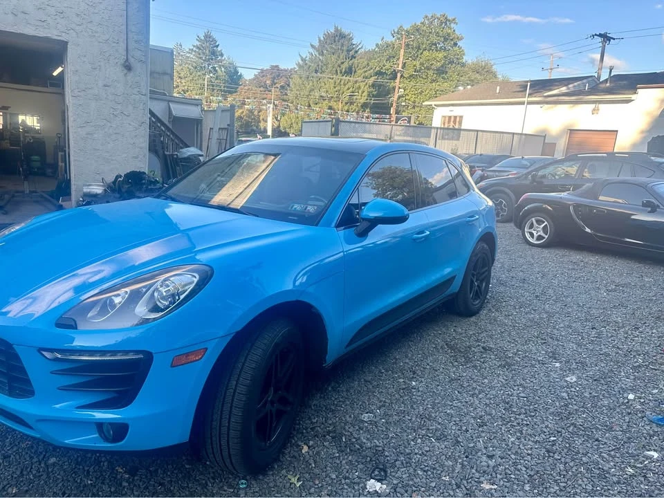 2018 Porsche Macan - Image 19 of 20