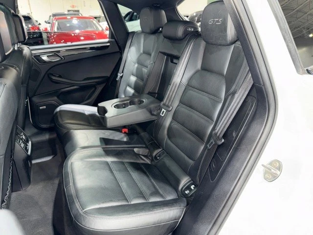 2018 Porsche Macan - Image 14 of 20