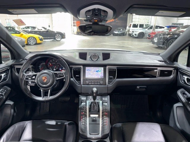 2018 Porsche Macan - Image 8 of 20