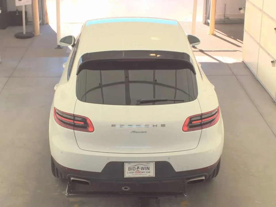 2018 Porsche Macan - Image 4 of 13