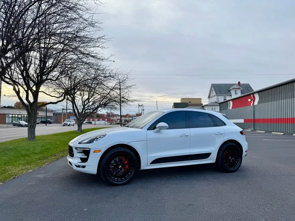 2018 Porsche Macan - Image 7 of 19
