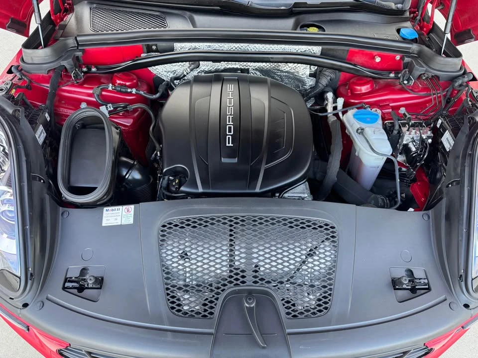 2018 Porsche Macan - Image 20 of 20