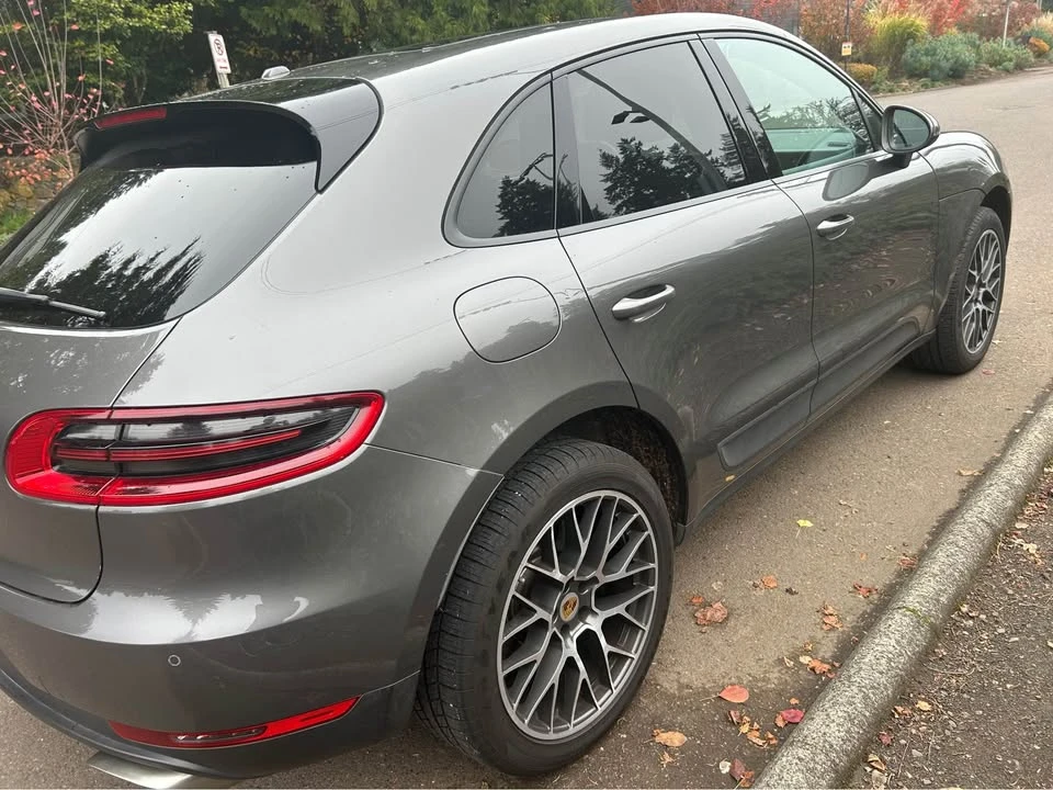 2018 Porsche Macan - Image 3 of 11