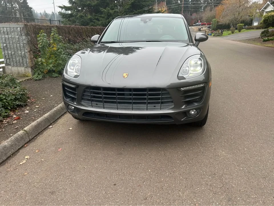 2018 Porsche Macan - Image 6 of 11