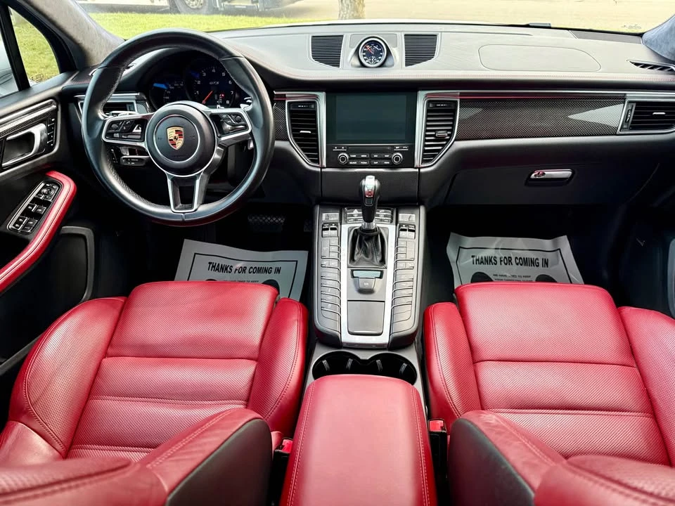 2018 Porsche Macan - Image 14 of 19