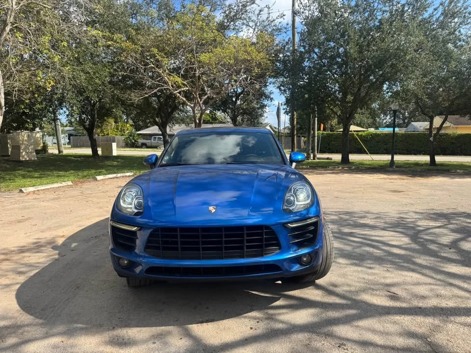 2018 Porsche Macan - Image 2 of 11