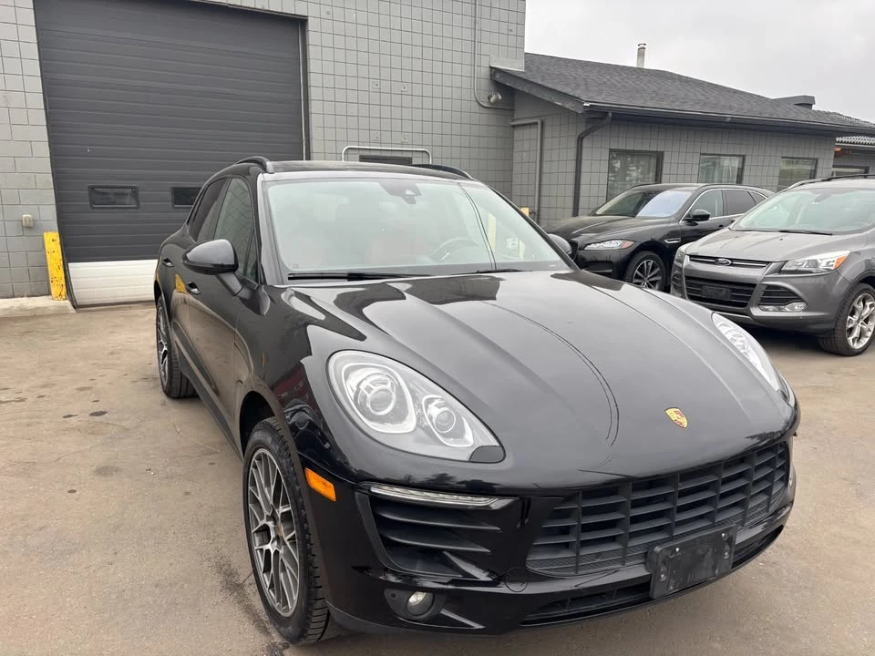 2018 Porsche Macan - Image 6 of 10