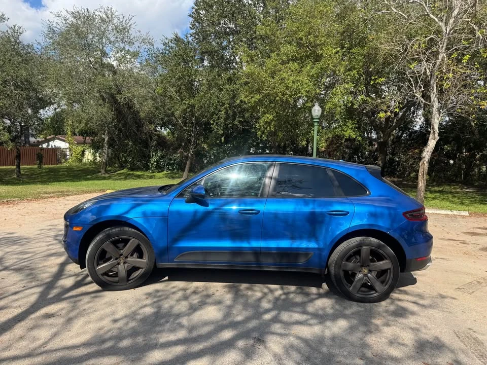 2018 Porsche Macan - Image 8 of 11
