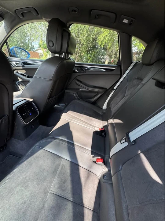 2018 Porsche Macan - Image 11 of 11