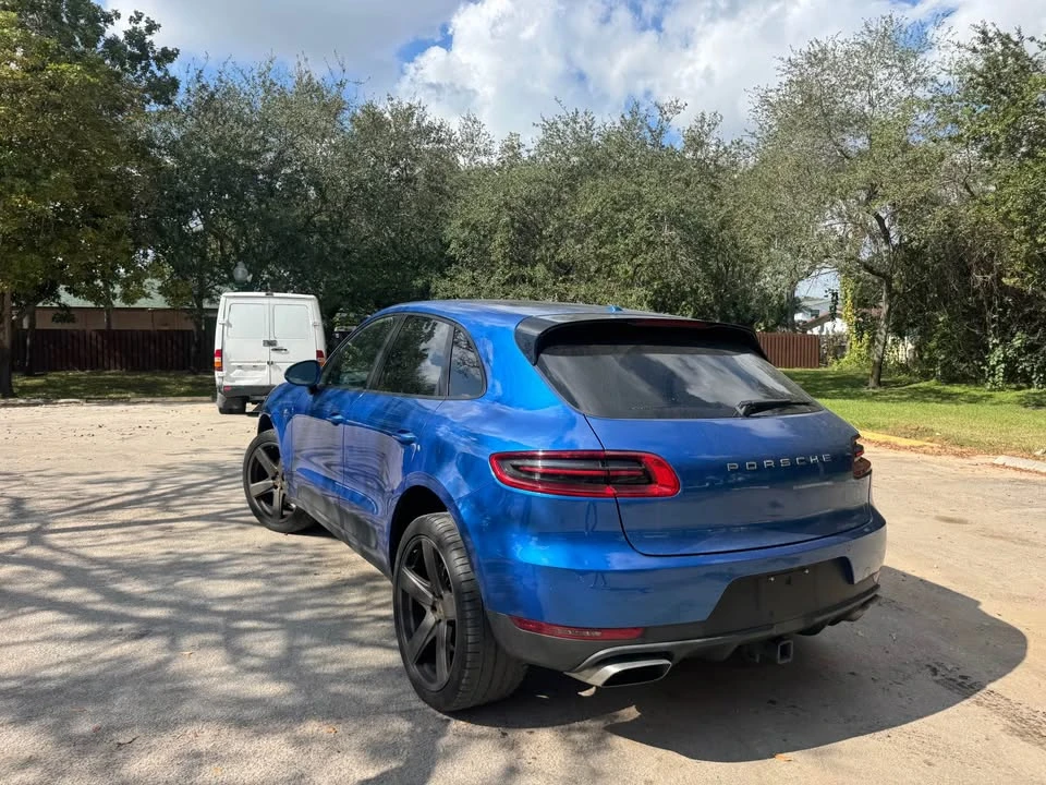 2018 Porsche Macan - Image 7 of 11