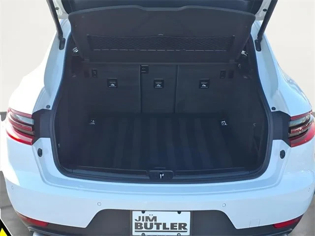2018 Porsche Macan S - Image 4 of 5