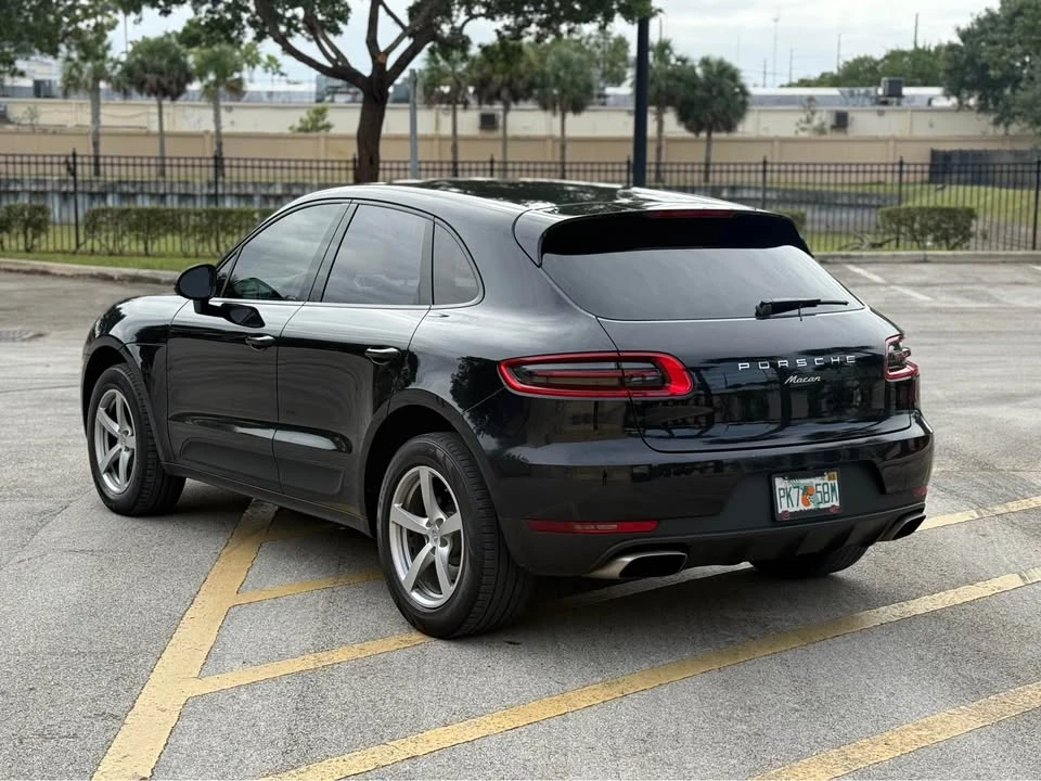 2018 Porsche Macan - Image 3 of 11
