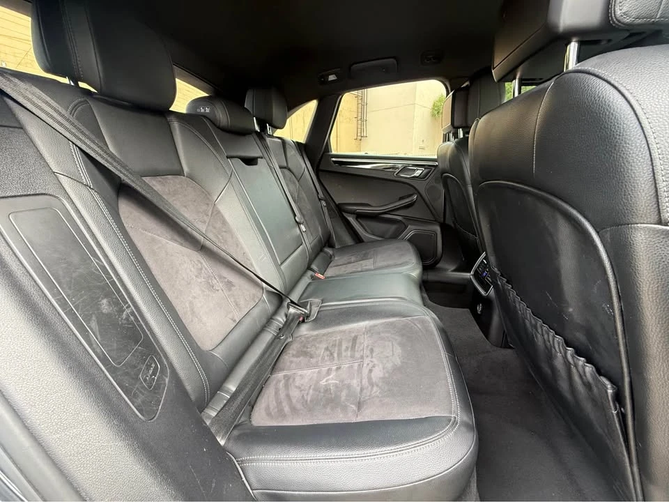 2018 Porsche Macan - Image 11 of 11