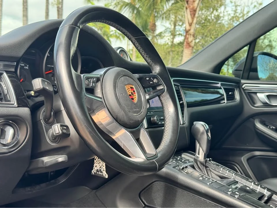 2018 Porsche Macan - Image 5 of 11
