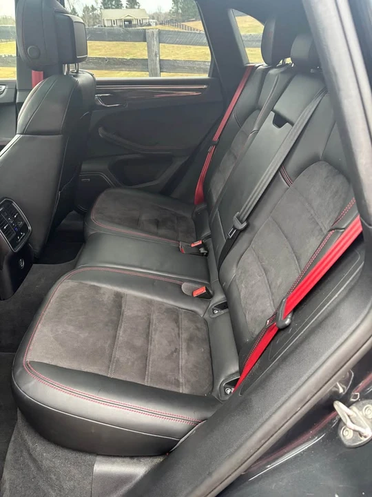 2018 Porsche Macan - Image 4 of 8