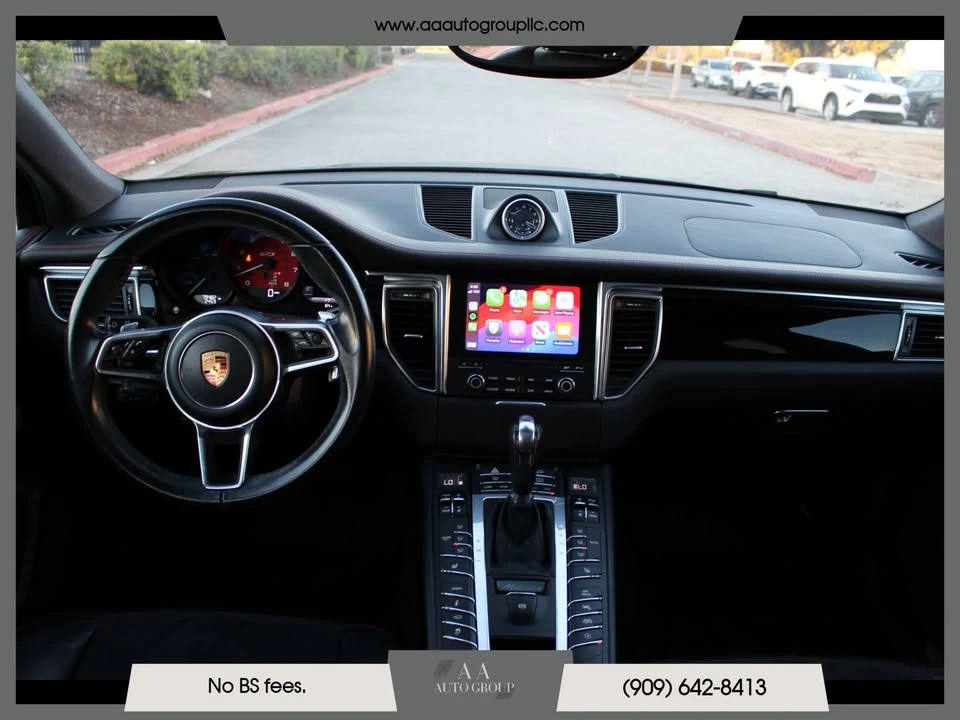 2018 Porsche Macan - Image 10 of 18