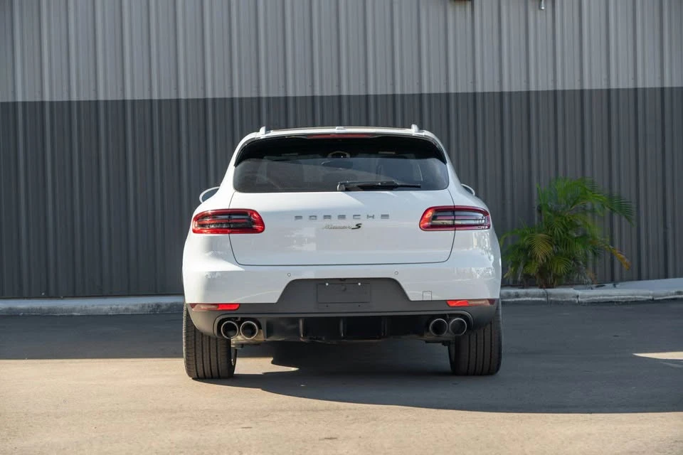 2018 Porsche Macan - Image 4 of 16
