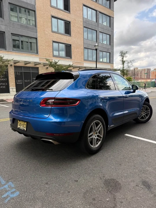 2018 Porsche Macan - Image 3 of 8