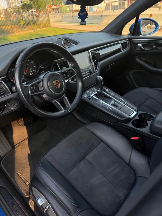 2018 Porsche Macan - Image 6 of 8