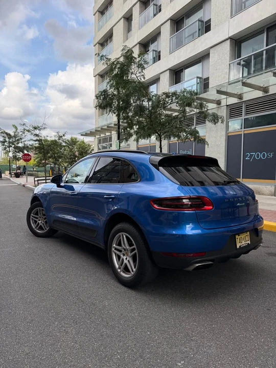 2018 Porsche Macan - Image 4 of 8