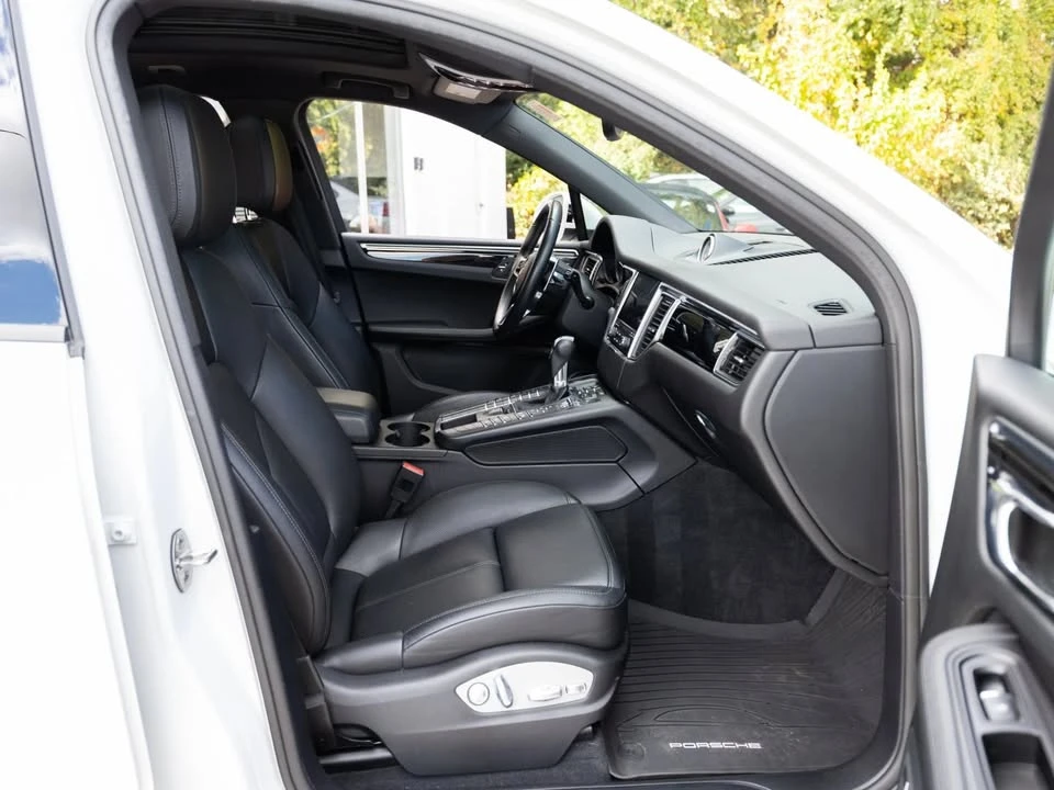 2018 Porsche Macan - Image 7 of 14