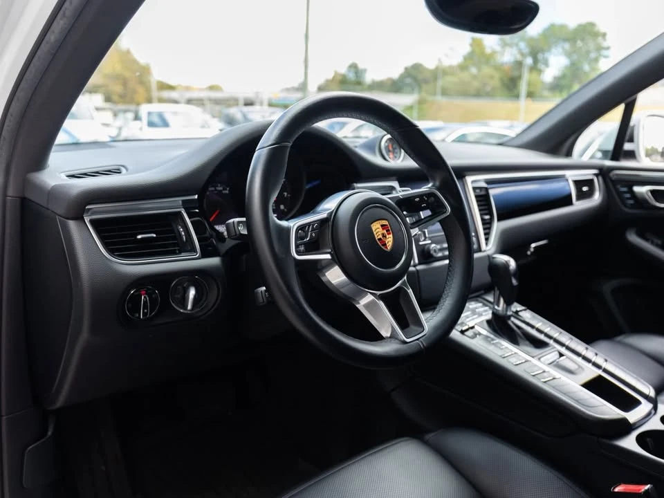 2018 Porsche Macan - Image 6 of 14