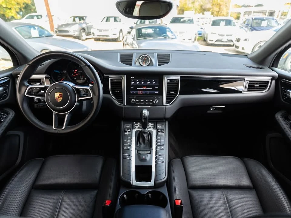 2018 Porsche Macan - Image 14 of 14