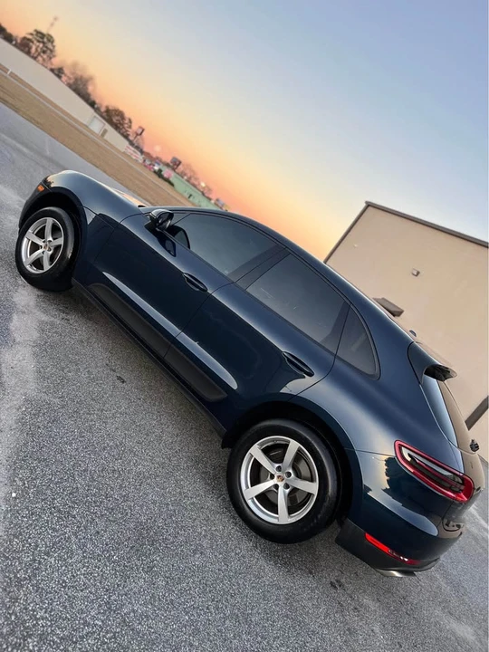 2018 Porsche Macan - Image 3 of 6
