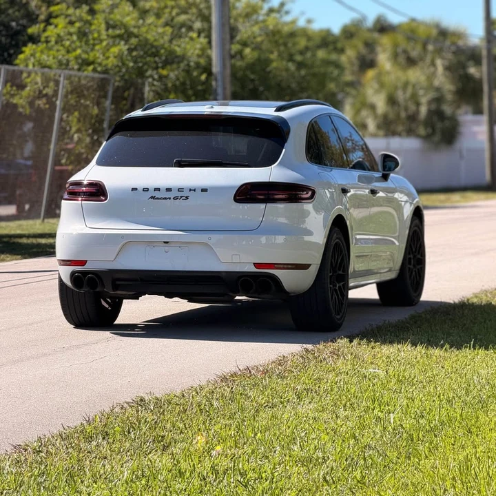 2018 Porsche Macan - Image 3 of 16