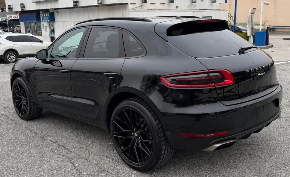 2018 Porsche Macan - Image 5 of 12