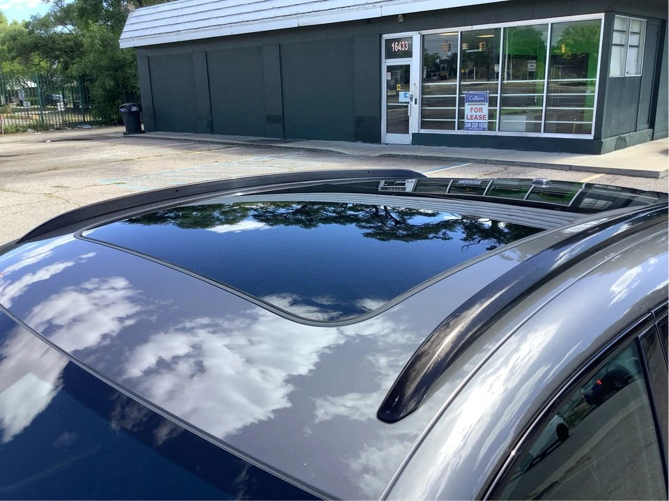 2018 Porsche Macan - Image 11 of 20