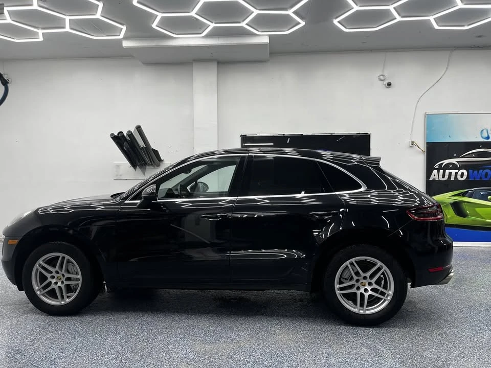 2018 Porsche Macan - Image 3 of 20