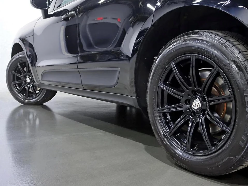 2018 Porsche Macan - Image 12 of 20