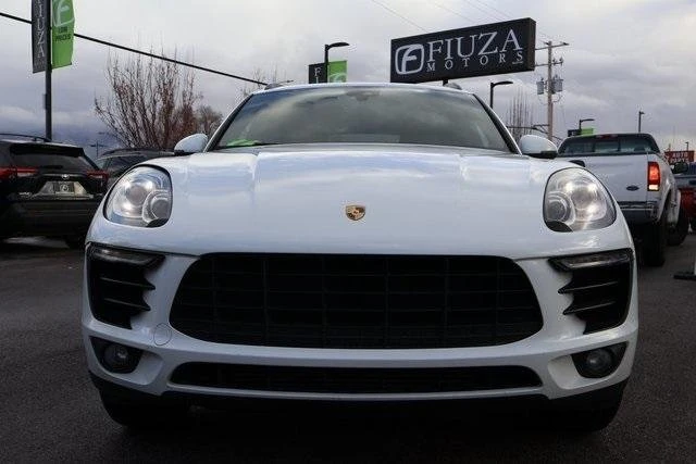 2018 Porsche Macan - Image 8 of 18