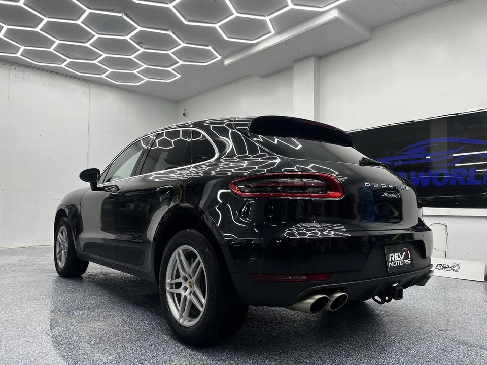 2018 Porsche Macan - Image 4 of 20