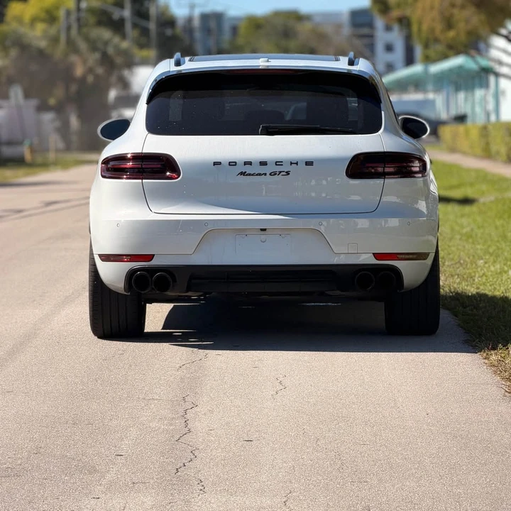 2018 Porsche Macan - Image 4 of 16