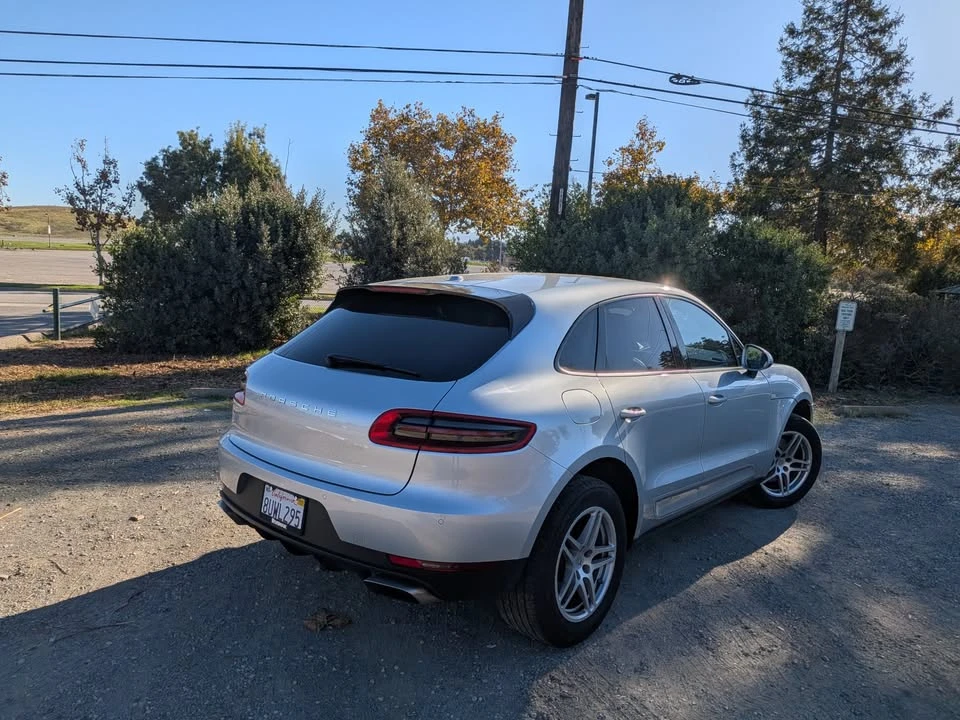 2018 Porsche Macan - Image 5 of 17