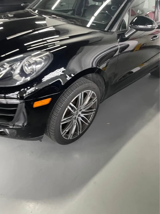2018 Porsche Macan - Image 10 of 16