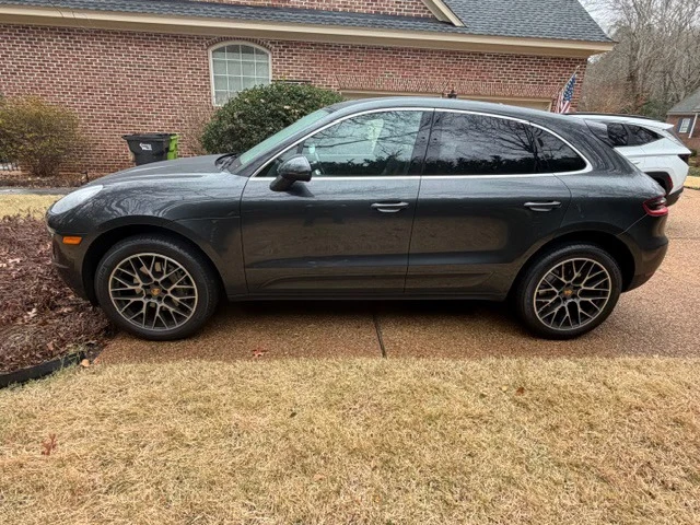 2018 Porsche Macan - Image 8 of 9