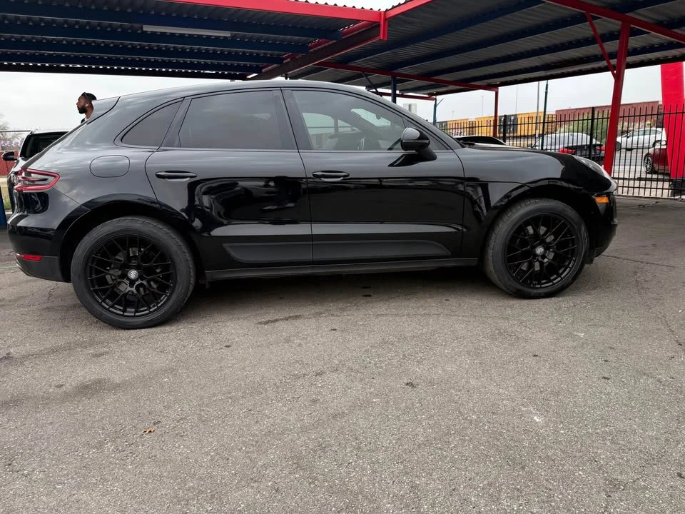 2018 Porsche Macan - Image 3 of 8